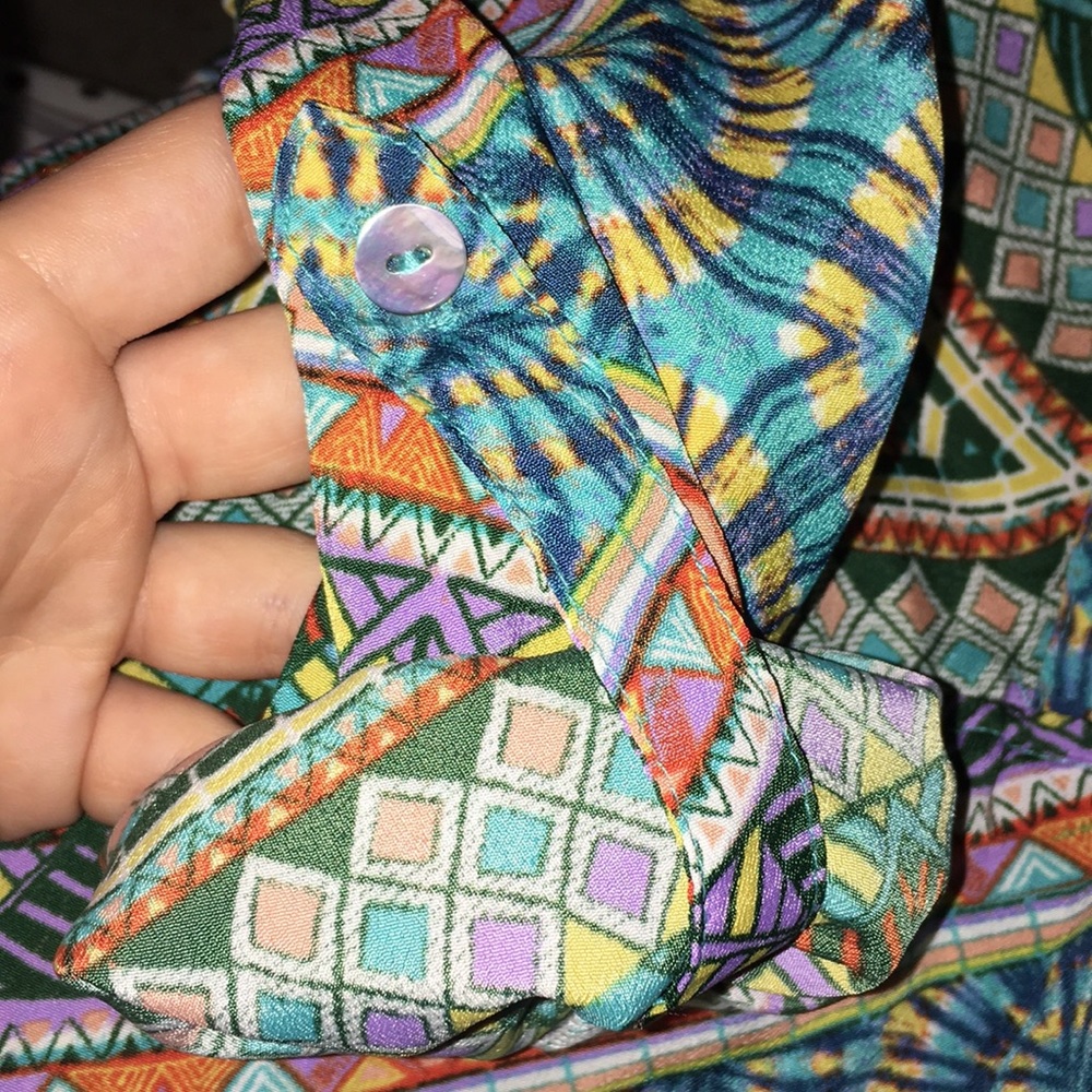 Multi-Color Patterned Long Sleeve High-Low Dress - Picture 6 of 6
